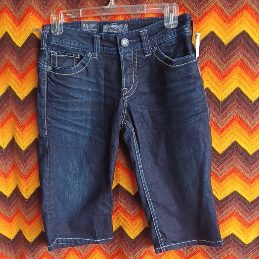 NWT Silver Denim Suki Rose Surplus Bermuda SZ 28